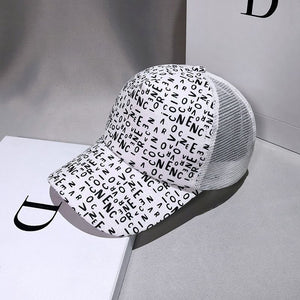 Mesh breathable baseball cap